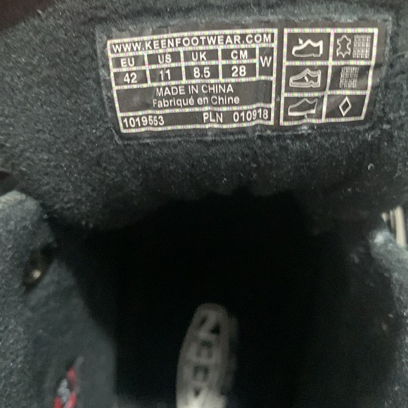 Keen Elsa II Quilted Waterproof Black Ankle Boots       size 11 - Picture 10 of 11